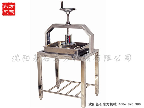 手動(dòng)豆腐壓榨機(jī)13.jpg